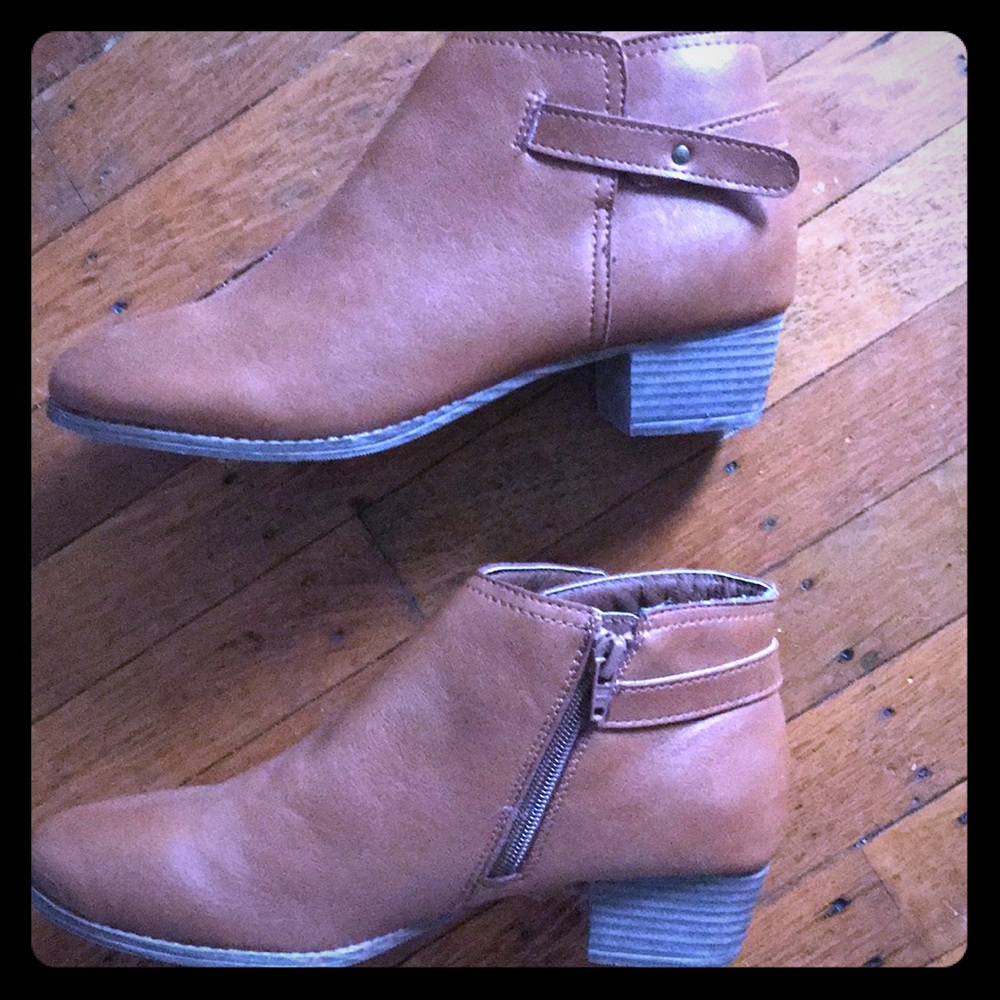 Ankle boots